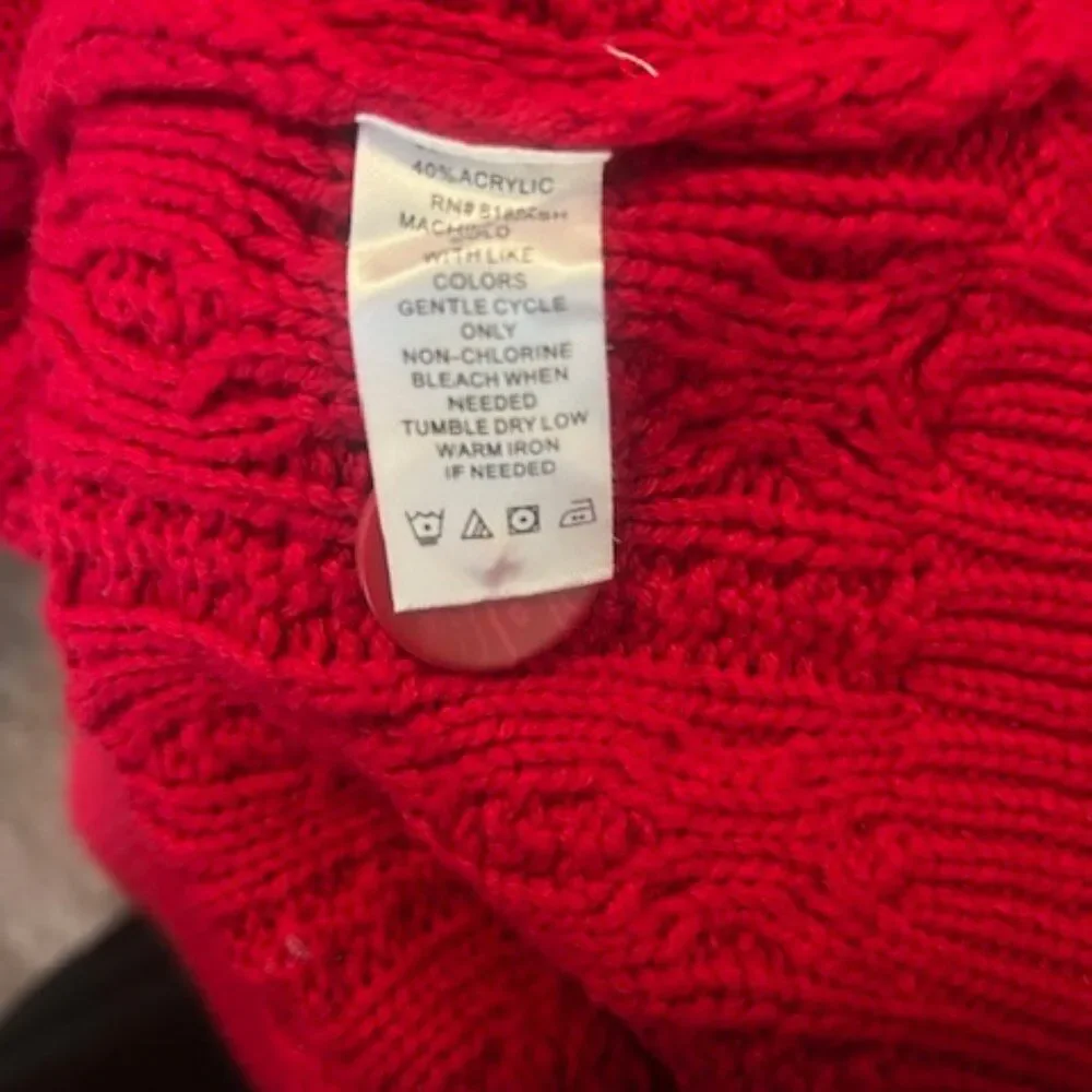 Denim & Co Red cable knit button front V-neck cardigan, size 3X